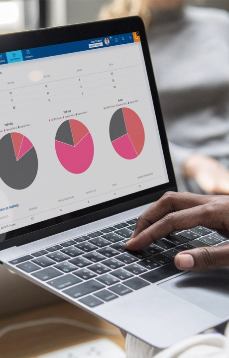 lipcrm-02-desktop-5f9c22b166b26649293692