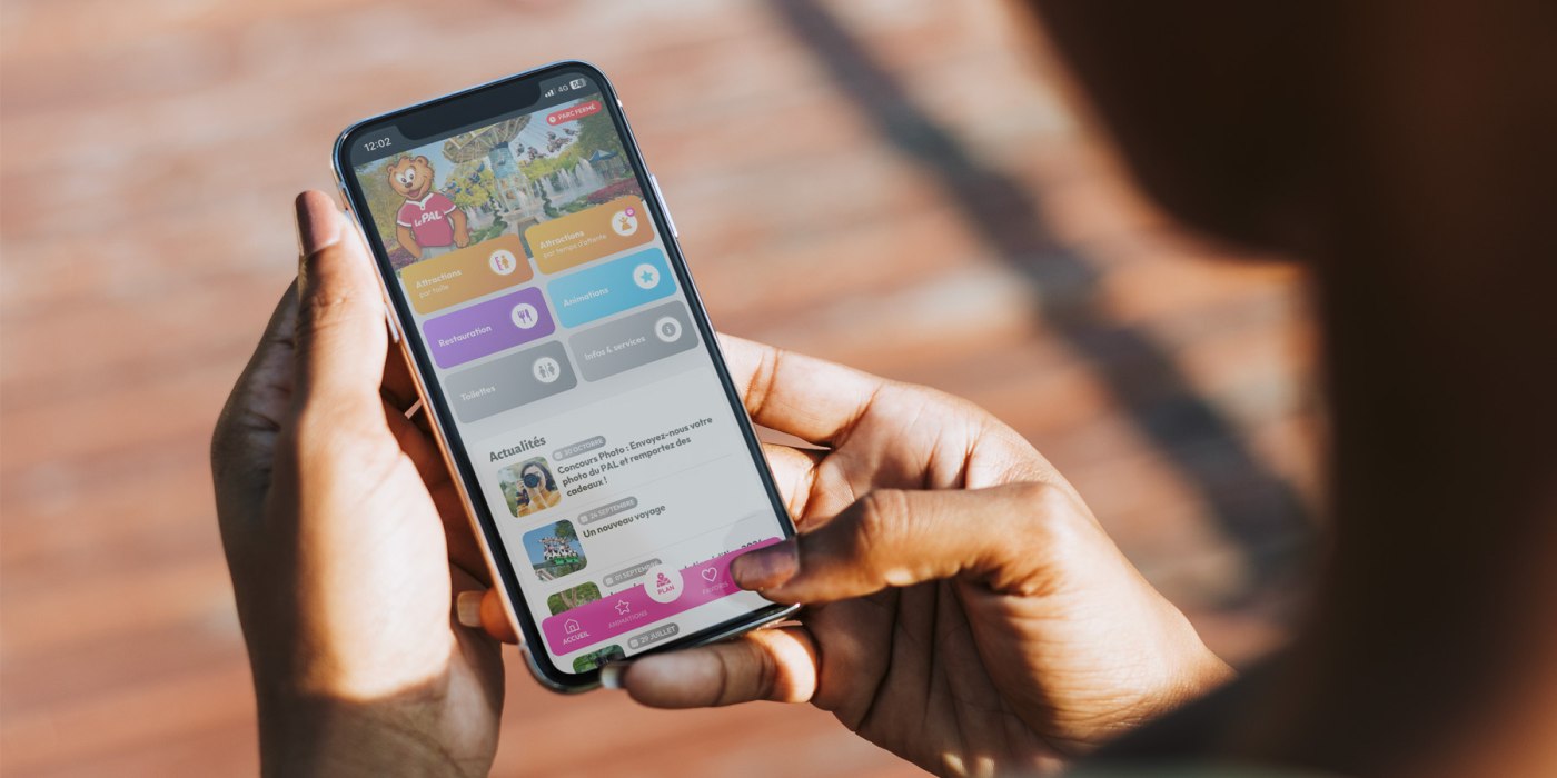 Parcs d’attractions, à thèmes et zoologiques : 5 avantages à digitaliser le parcours des visiteurs avec une application mobile